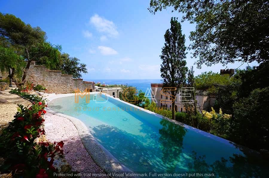 Prestigioso Attico con Vista Mare – Castello Borelli