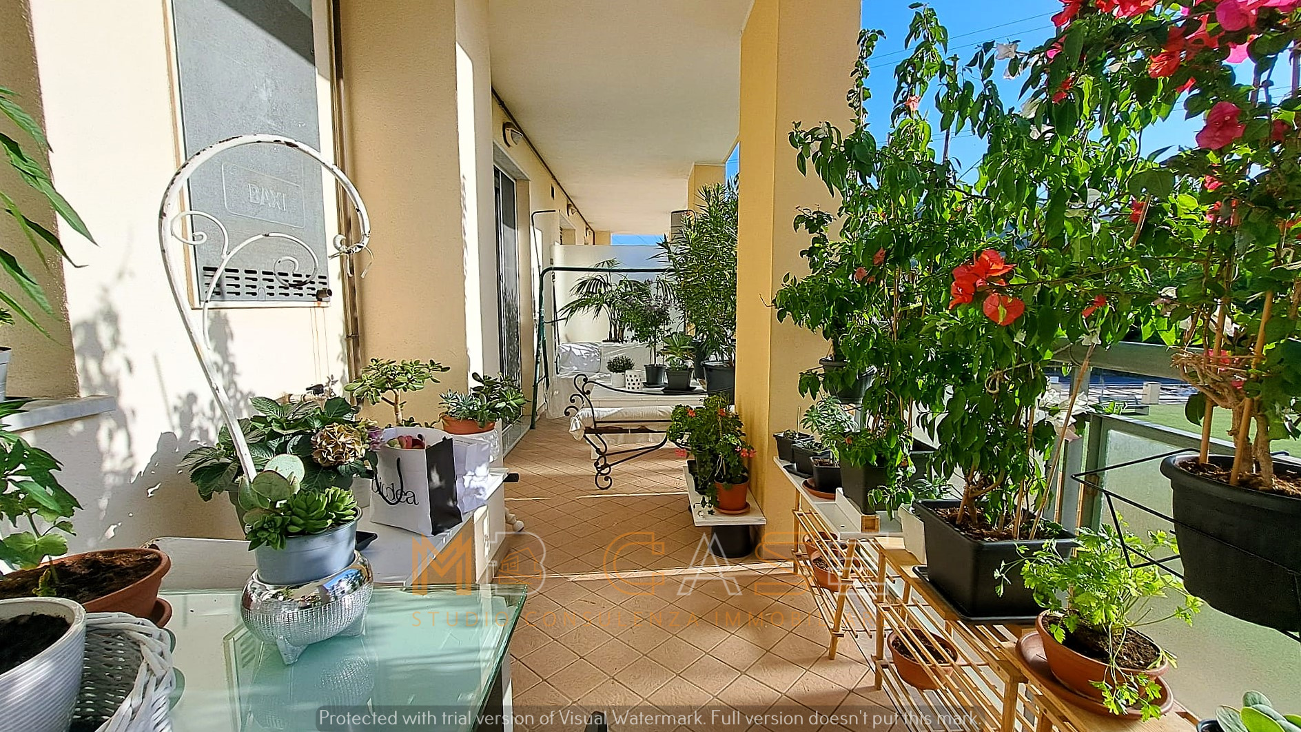 Appartamento con terrazza loggiato 